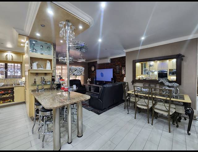 3 BEDROOM HOUSE FOR SALE IN FALCON RIDGE